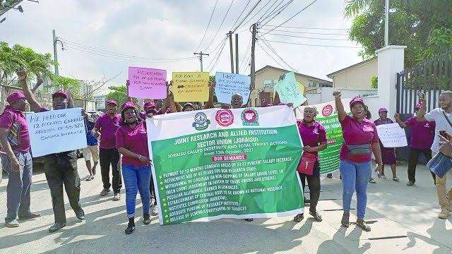 images - 2024-09-18T194056.277