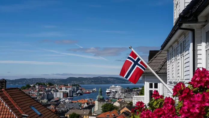 shutterstock_2221582557 Norway