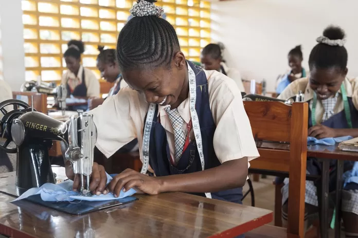 FG To Pay Nigerians To Attend Technical, Vocational Schools