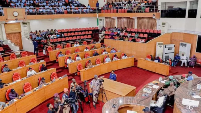 DSS Raids Lagos Assembly, Seals Speaker, Deputy's Offices