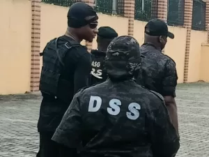DSS Raids Lagos Assembly, Seals Speaker, Deputy's Offices