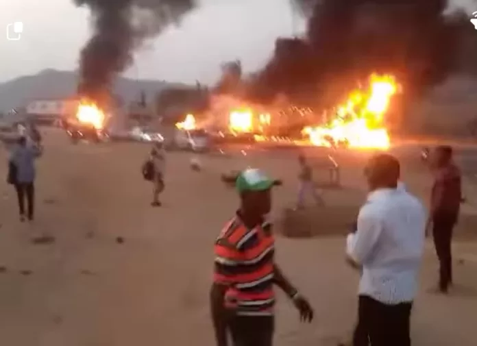 Tanker explosion rocks Karu Bridge in Abuja, many vehicles burnt
