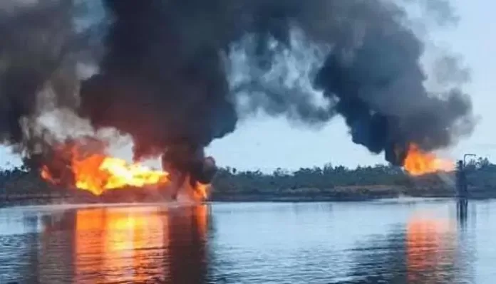 Explosion Hits Major Trans Niger Pipeline in Rivers