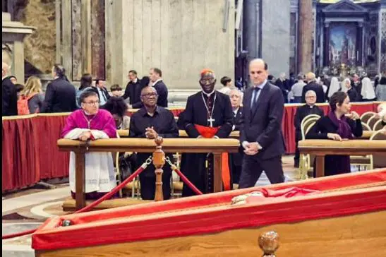 Obi-Arinze Peter Obi joins global dignitaries at Pope Francis’ lying in state in the Vatican