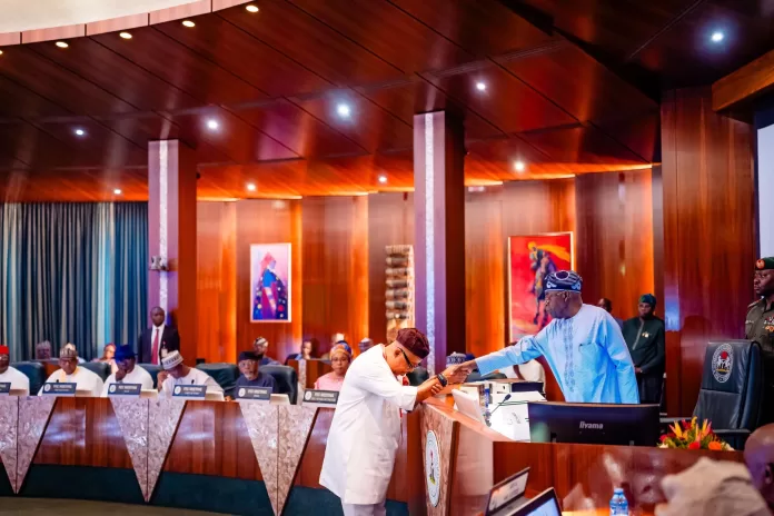 President Bola Tinubu has sworn in Uzor Kalu as a commissioner of the National Assembly Service Commission representing the South East zone.