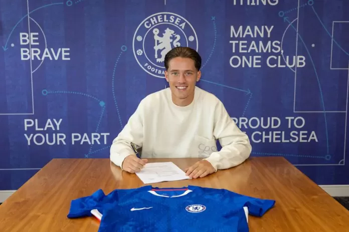 Chelsea confirm deal for Murray-Campbell