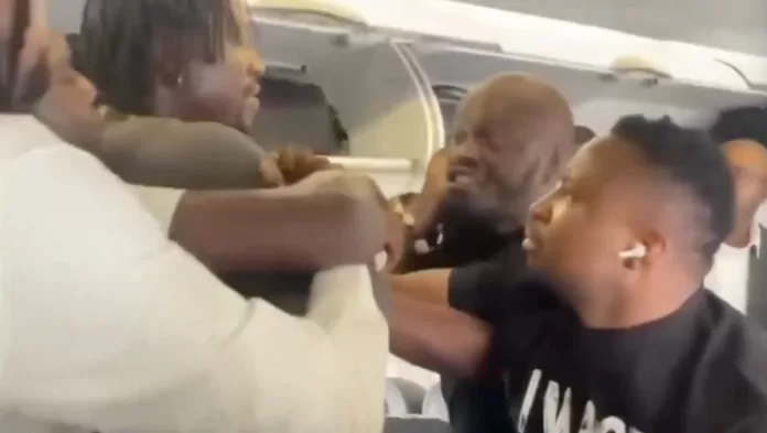 Verydarkman, Mr Jollof fight onboard Abuja flight